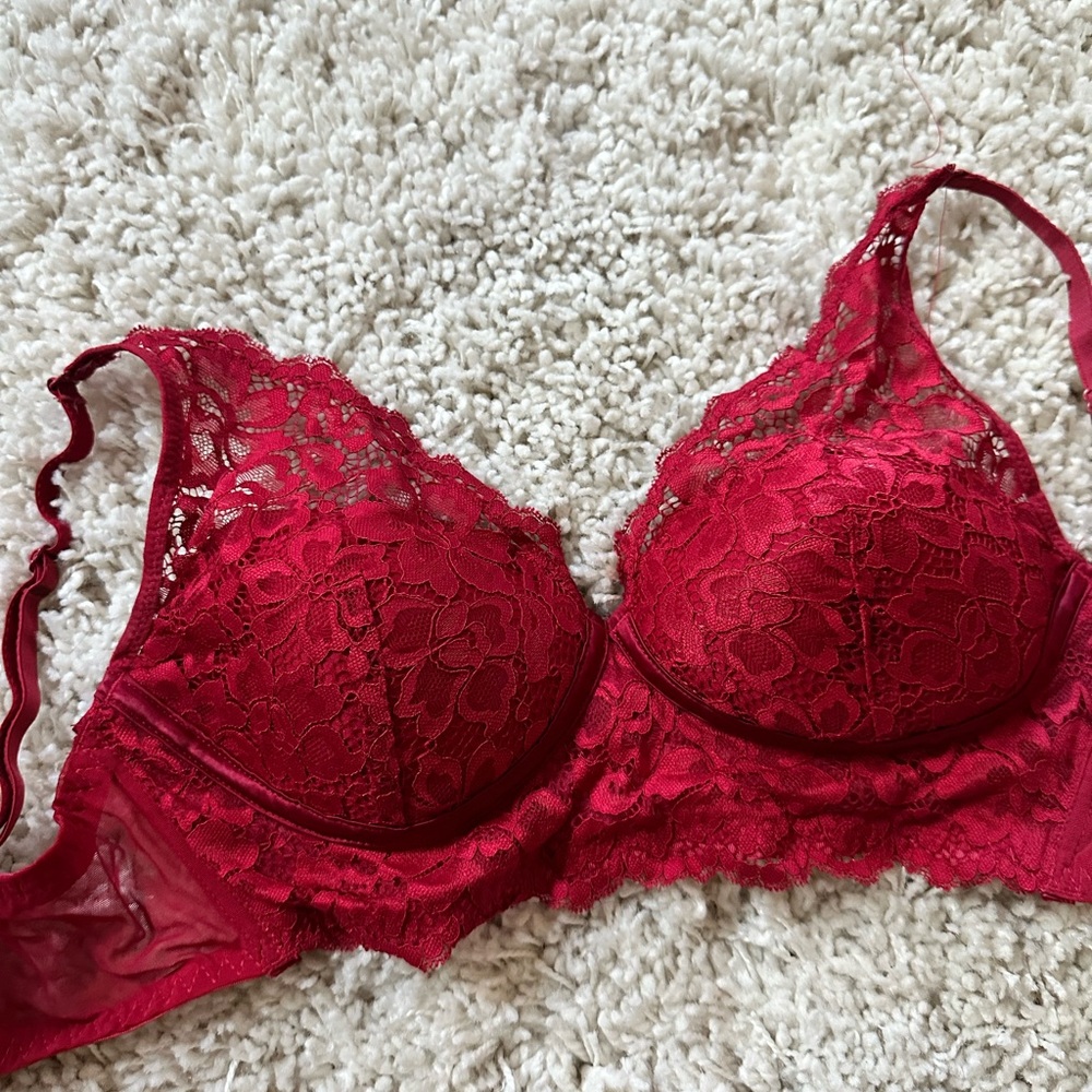 Super cute sexy cherry red lacy bra comfy casual bra. For B cups. Approx…
